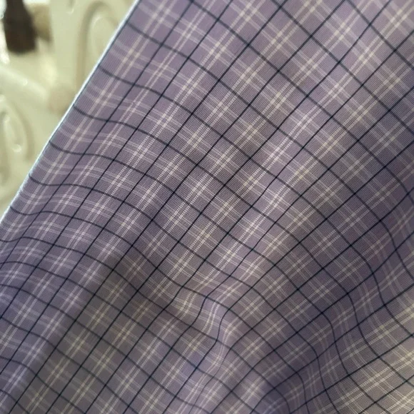 Jos A Bank Men’s button down non iron slim fit shirt size 15 1/2 - Picture 3 of 4